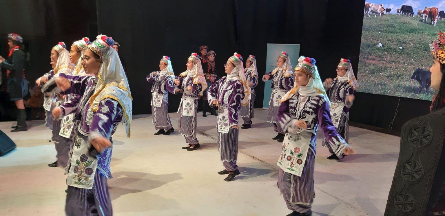 U Sjenici uspešno otvoren “Balkanski folklor bez granica”