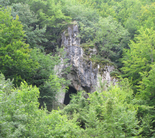 Smolućka pećina